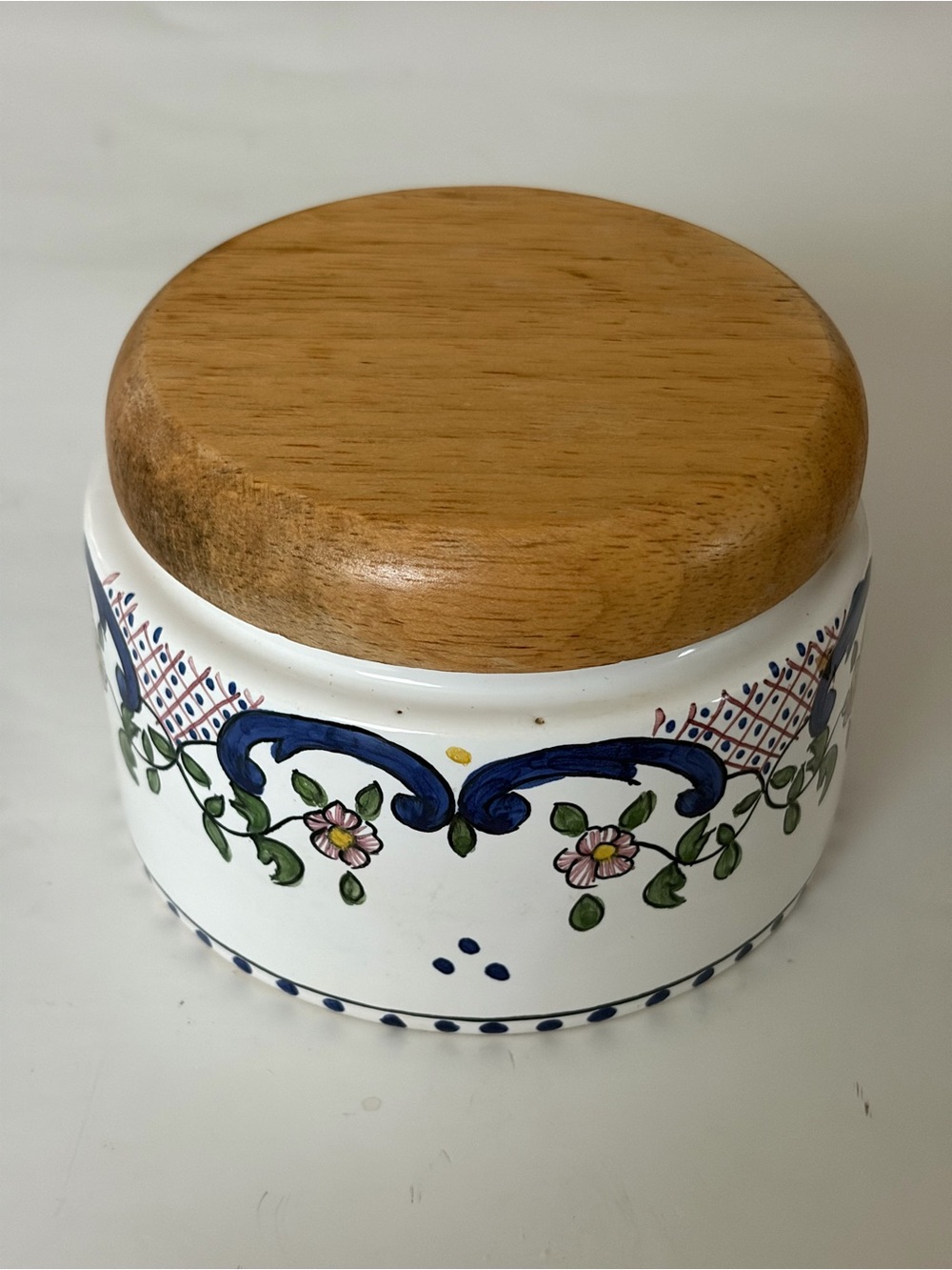 Hand Painted Ceramic Jar W Wooden Lid Portugal 4 1/2” X 3 1/2”